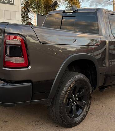 RAM 1500 5.7 V8 GASOLINA REBEL CD 4X4 AUTOMÁTICO RAM 1500 5.7 V8 GASOLINA REBEL CD 4X4 AUTOMÁTICO
